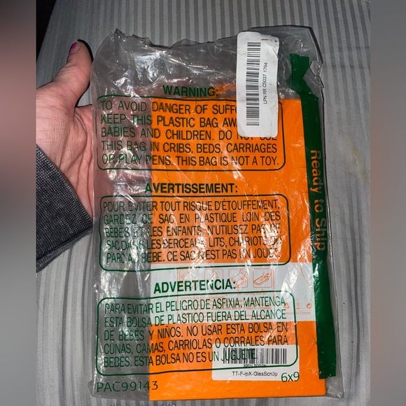 3 Pack Of Screen Protectors for iPhone X - Picture 5 of 8